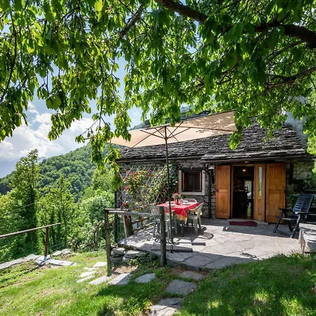 Degli Orsi By Interhome בקתה *